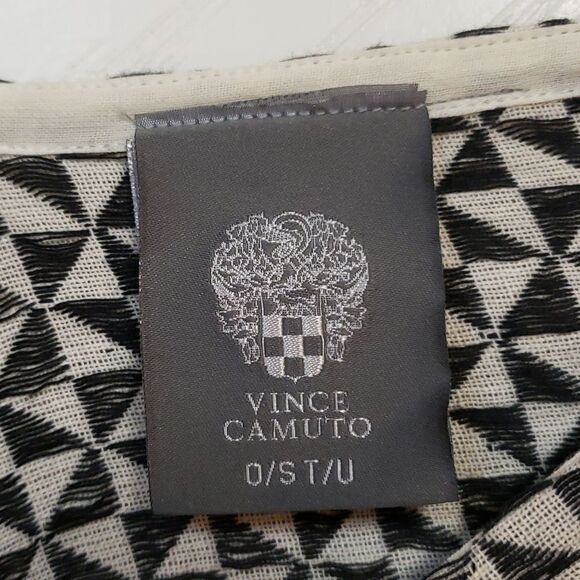 VINCE CAMUTO COVER UP - Picture 9 of 9